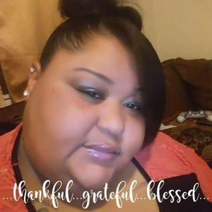 Meet your Posher, Mae